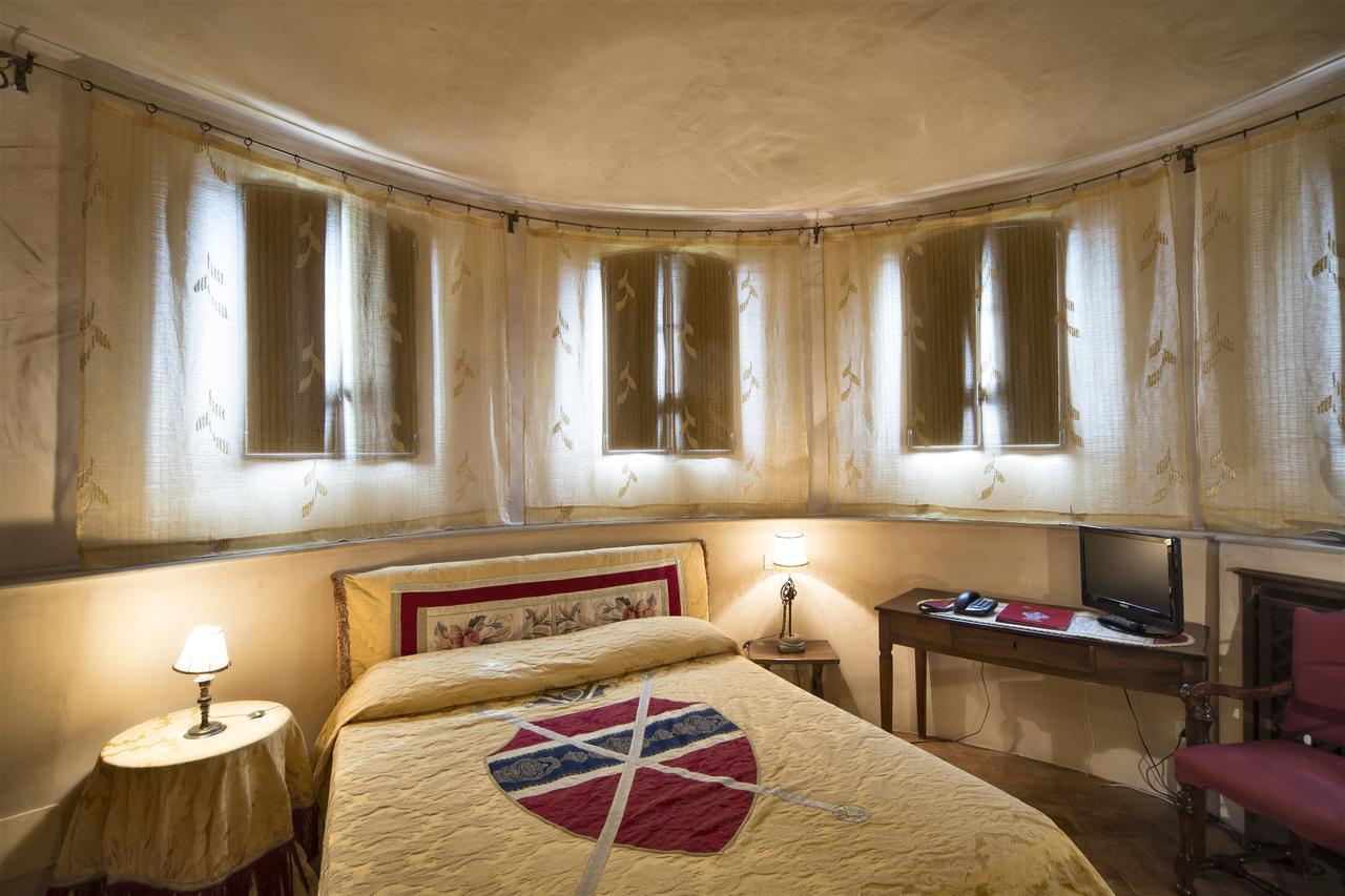 Hotel Castello Di Vigoleno Ngoại thất bức ảnh
