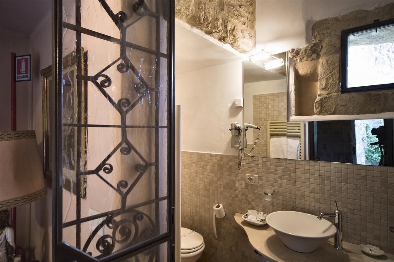 Hotel Castello Di Vigoleno Ngoại thất bức ảnh