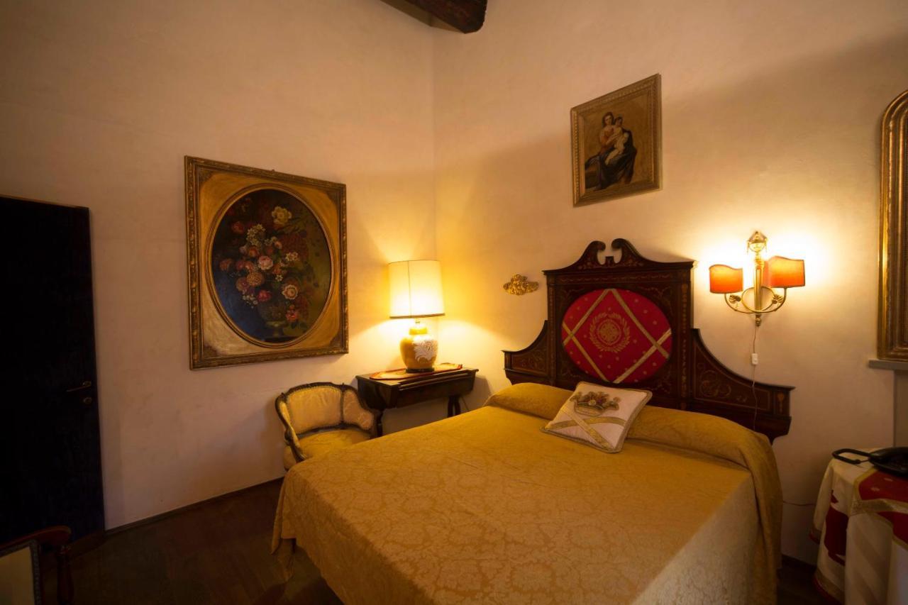 Hotel Castello Di Vigoleno Ngoại thất bức ảnh